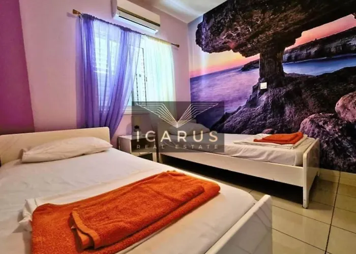 Seana Kapparis With Private Pool